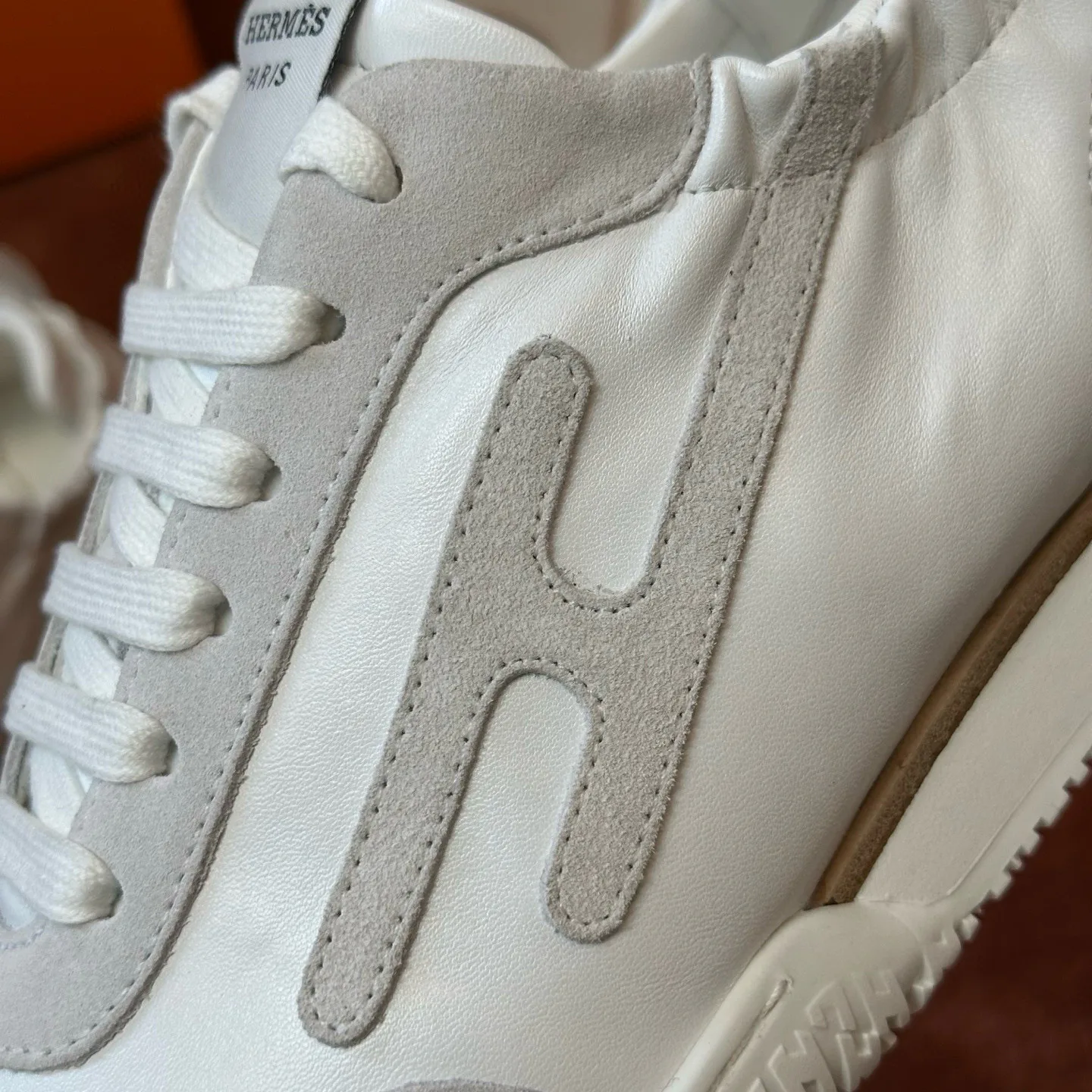 Кроссовки Женские Hermes 209360