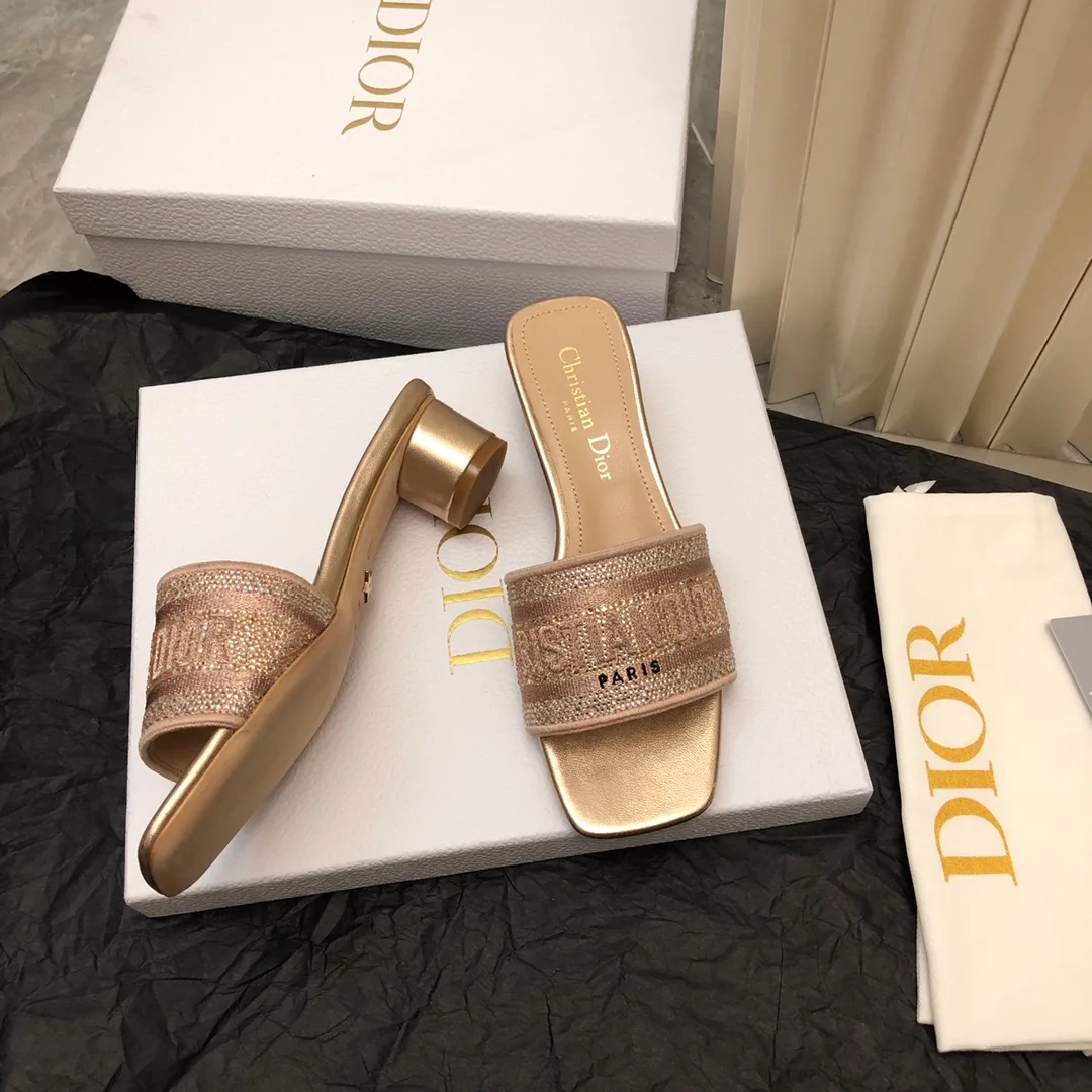 Босоножки Женские Christian Dior 18634012