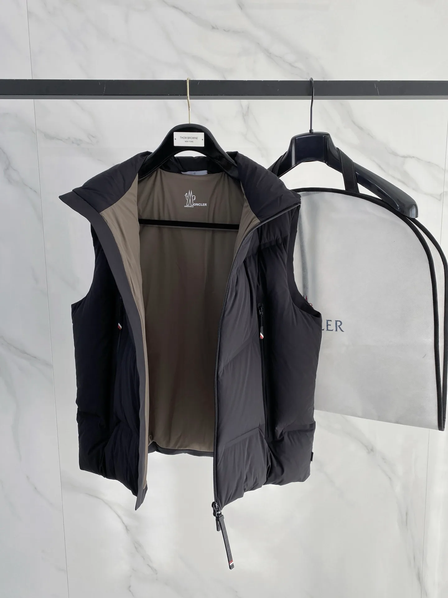 Жилеты Мужские Moncler 1266842