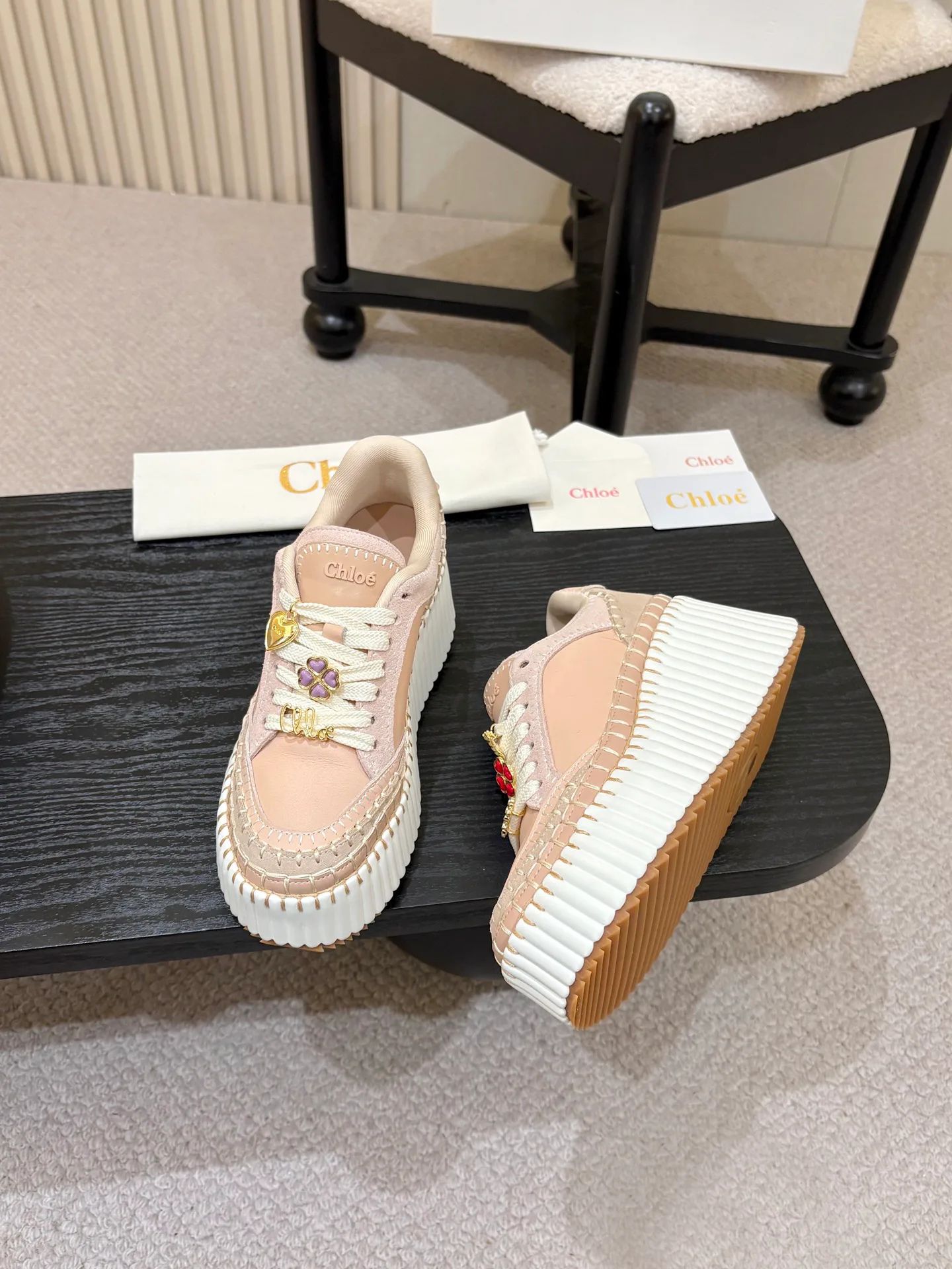 Кроссовки Женские Chloe 19367983
