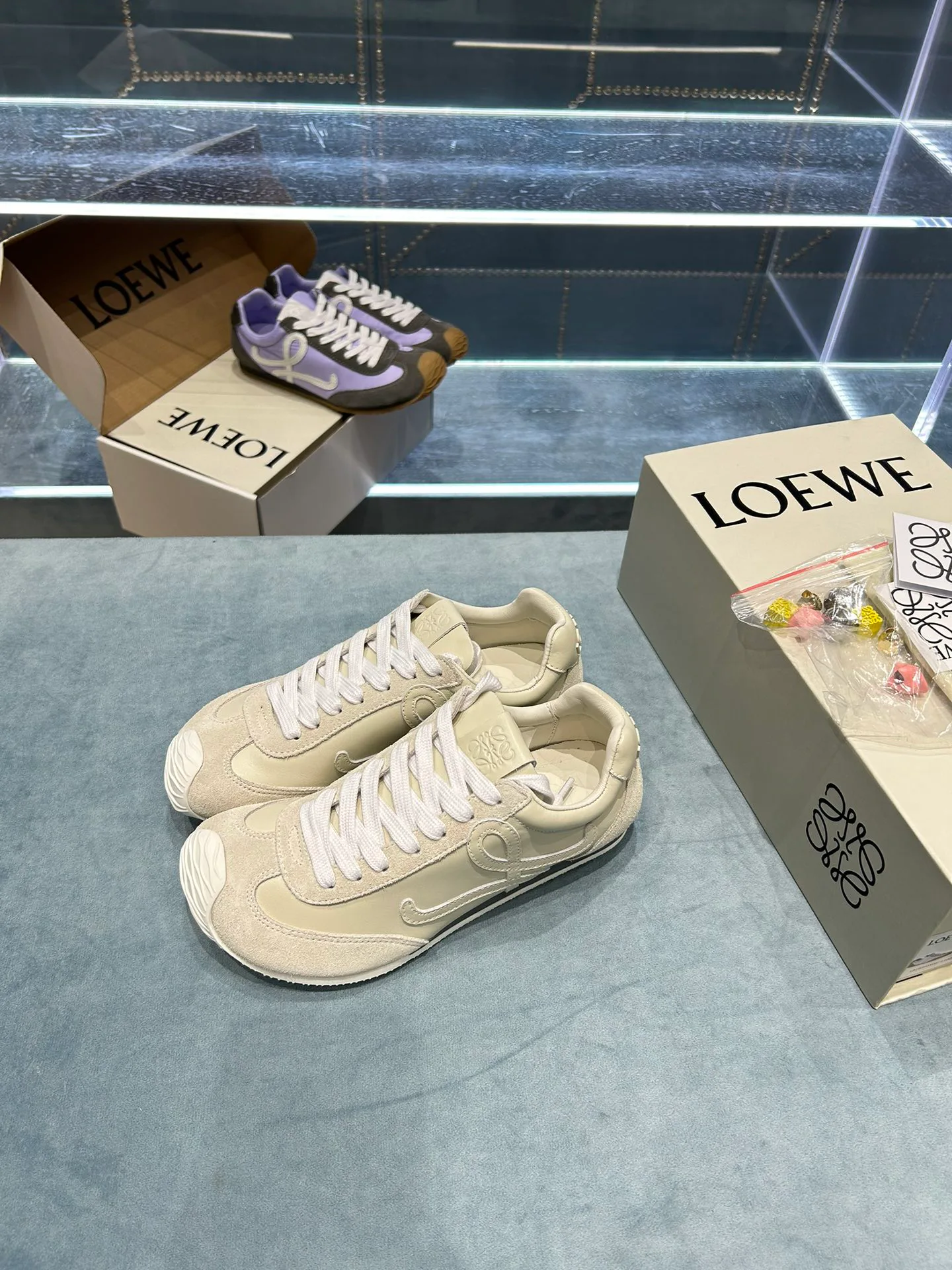 Кроссовки Женские Loewe 35266