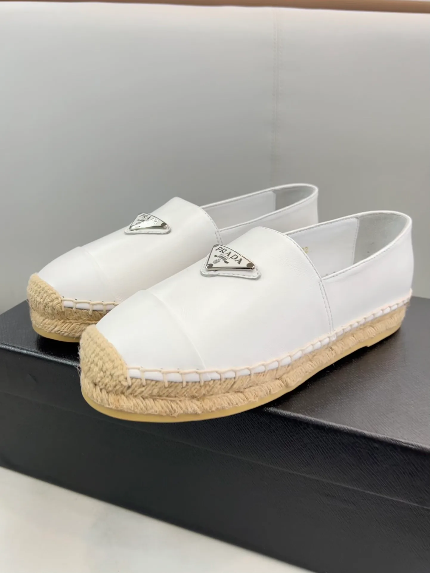Туфли Женские Prada 11550521