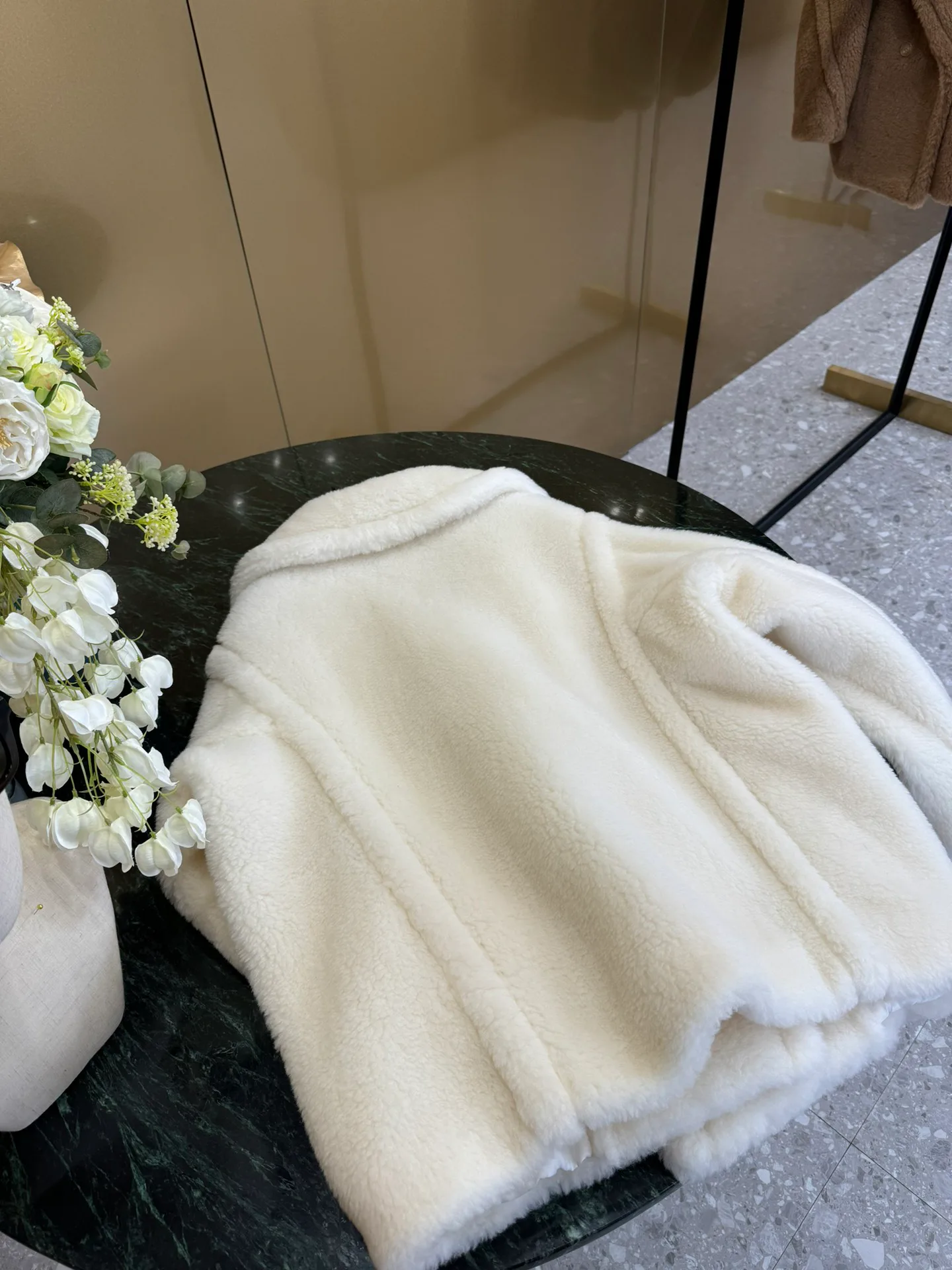 Шубы Женские Max Mara 1142