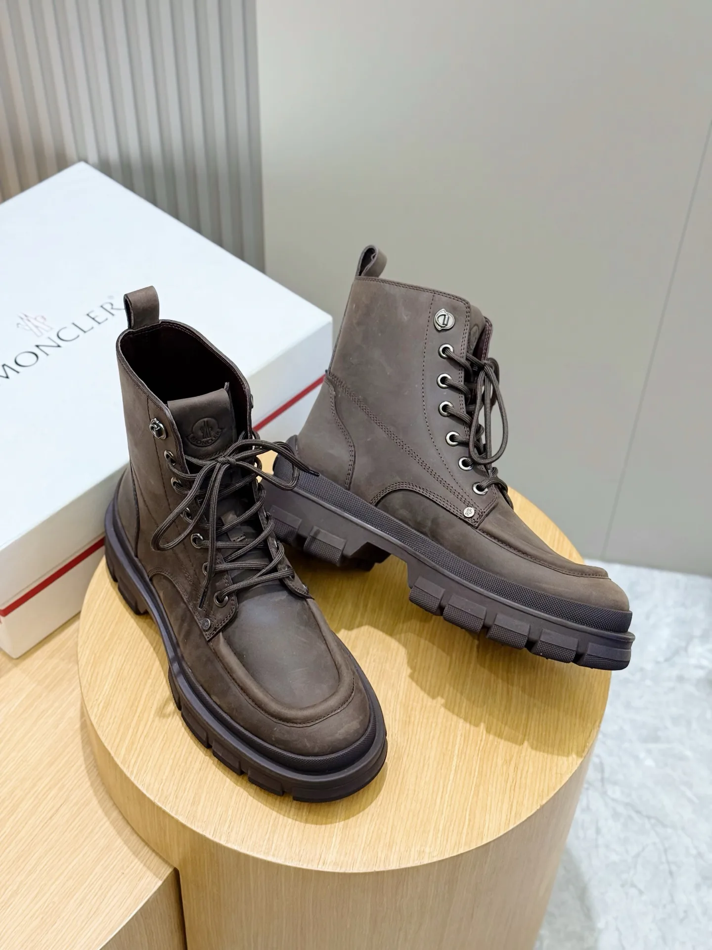 Ботинки Мужские Moncler 19423332