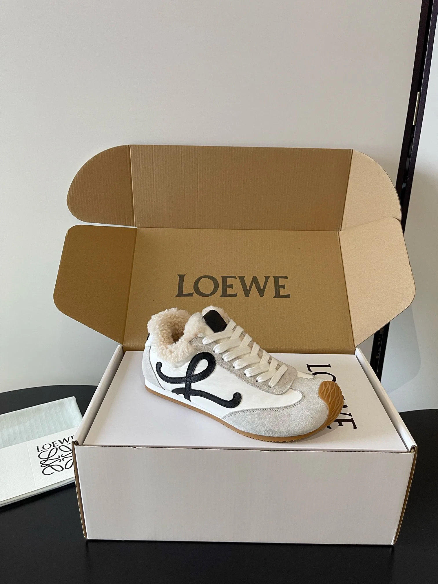 Кроссовки Женские Loewe 342385