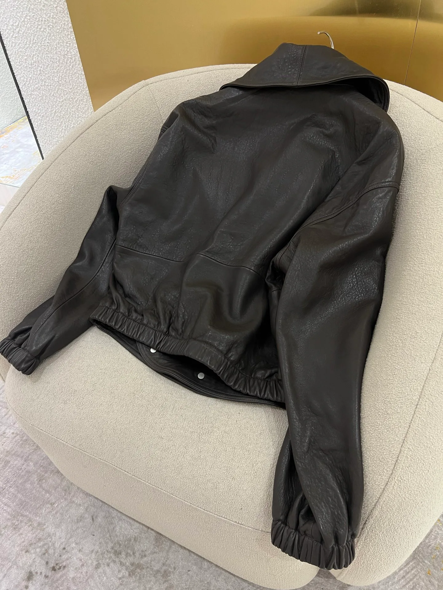 Кожаные Куртки И Дублёнки Женские Loro Piana 11544843