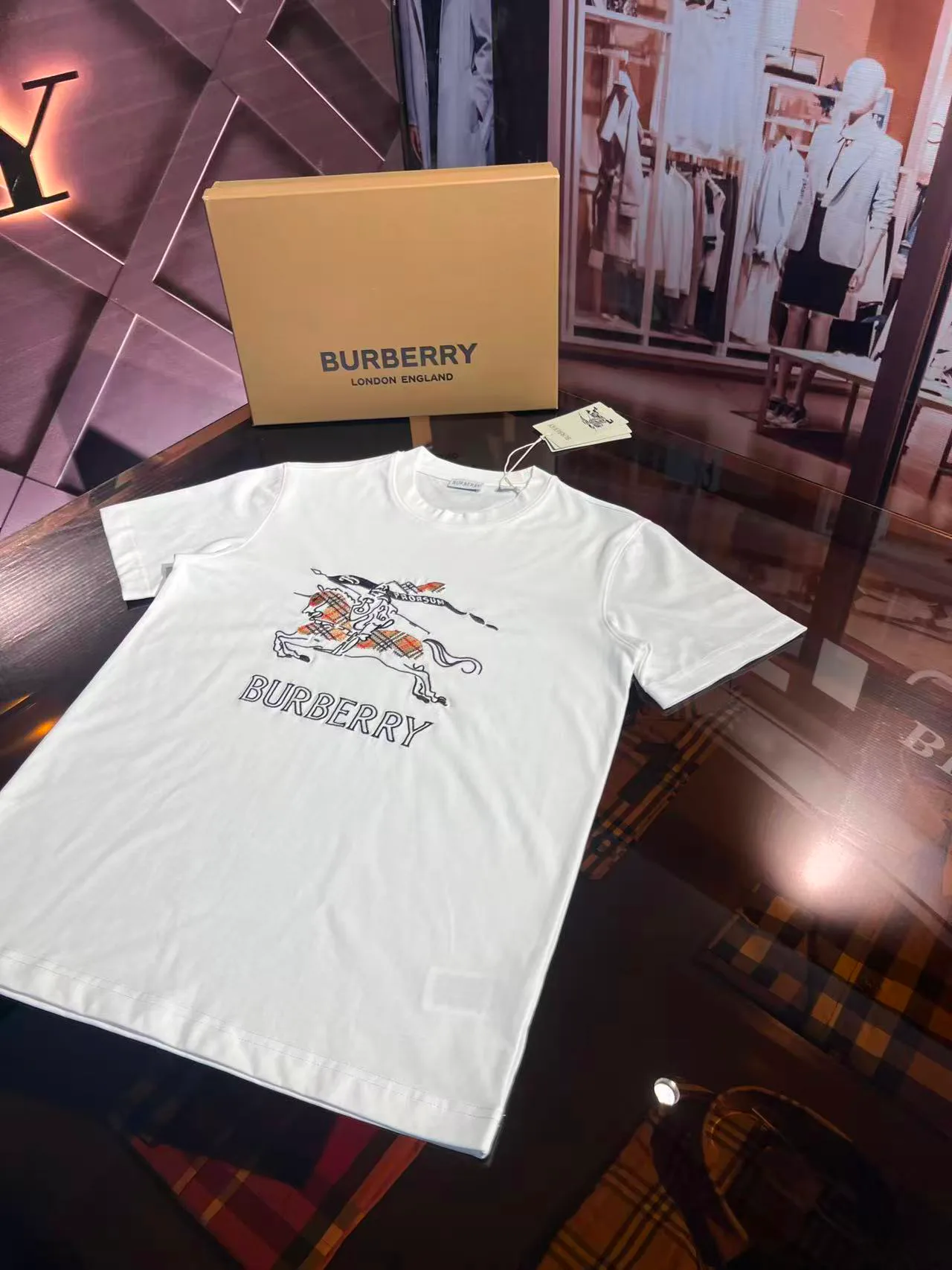 Футболки Женские Burberry 11736336