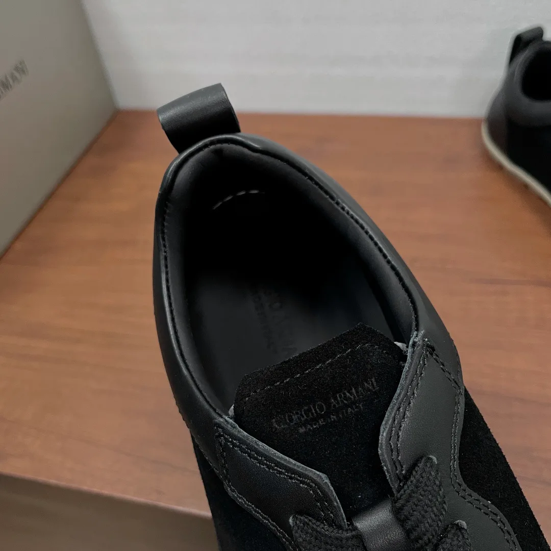 Кроссовки Мужские Armani 15336891