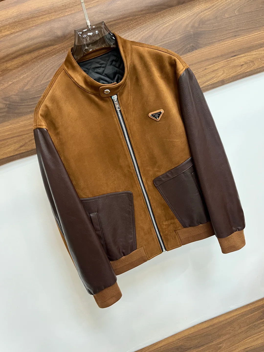 Кожаные Куртки И Дублёнки Мужские Prada 4314570