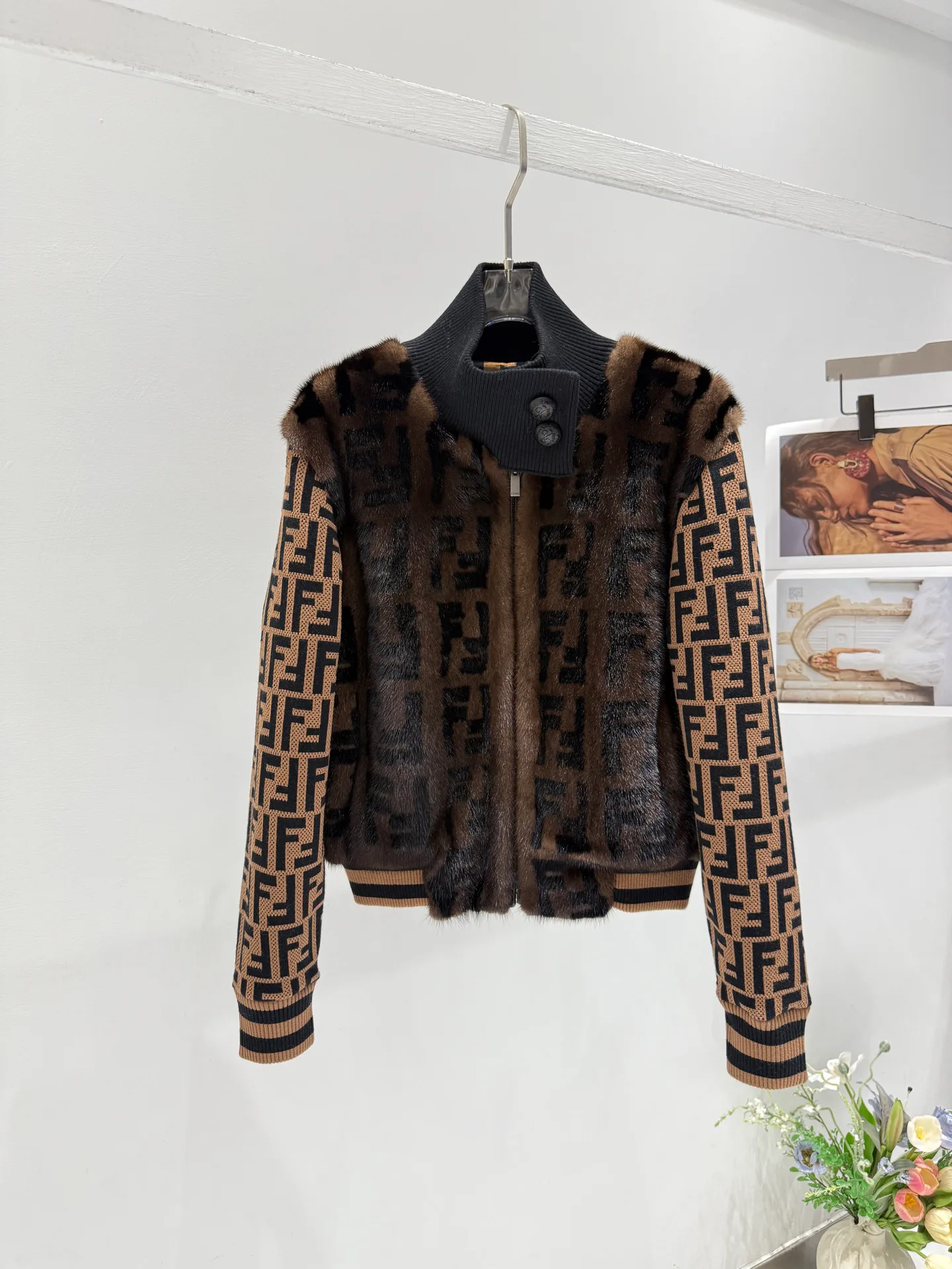 Куртки И Пуховики Женские Fendi 785682