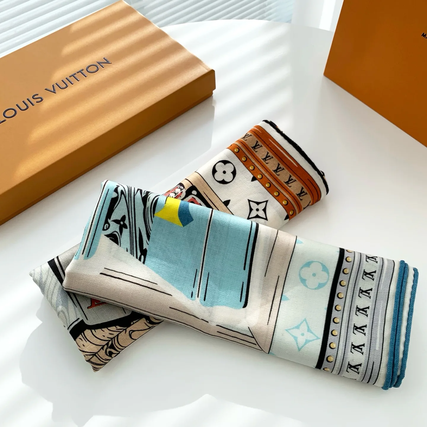 Платки Louis Vuitton 476117