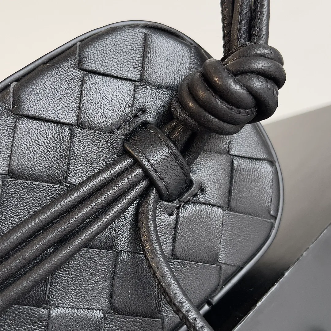 Сумки На Ремне Женские Bottega Veneta 17825281