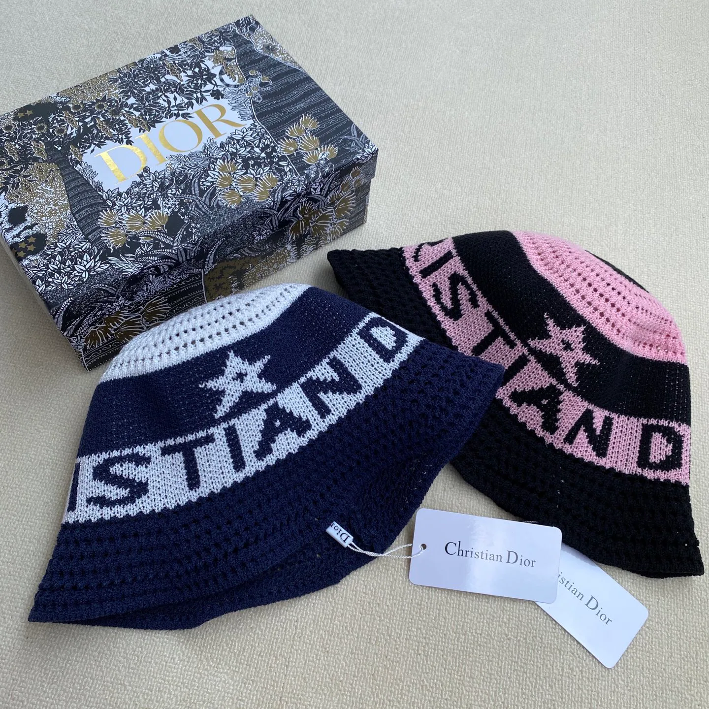 Головные Уборы Christian Dior 13302315