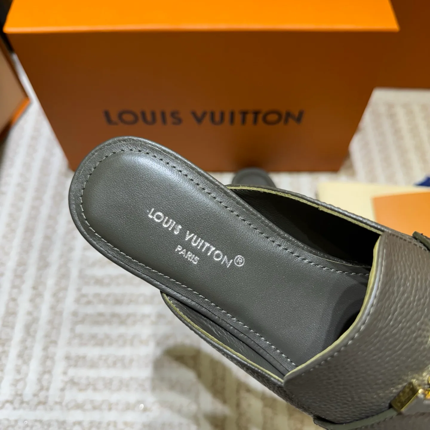 Мюли И Сабо Женские Louis Vuitton 249022