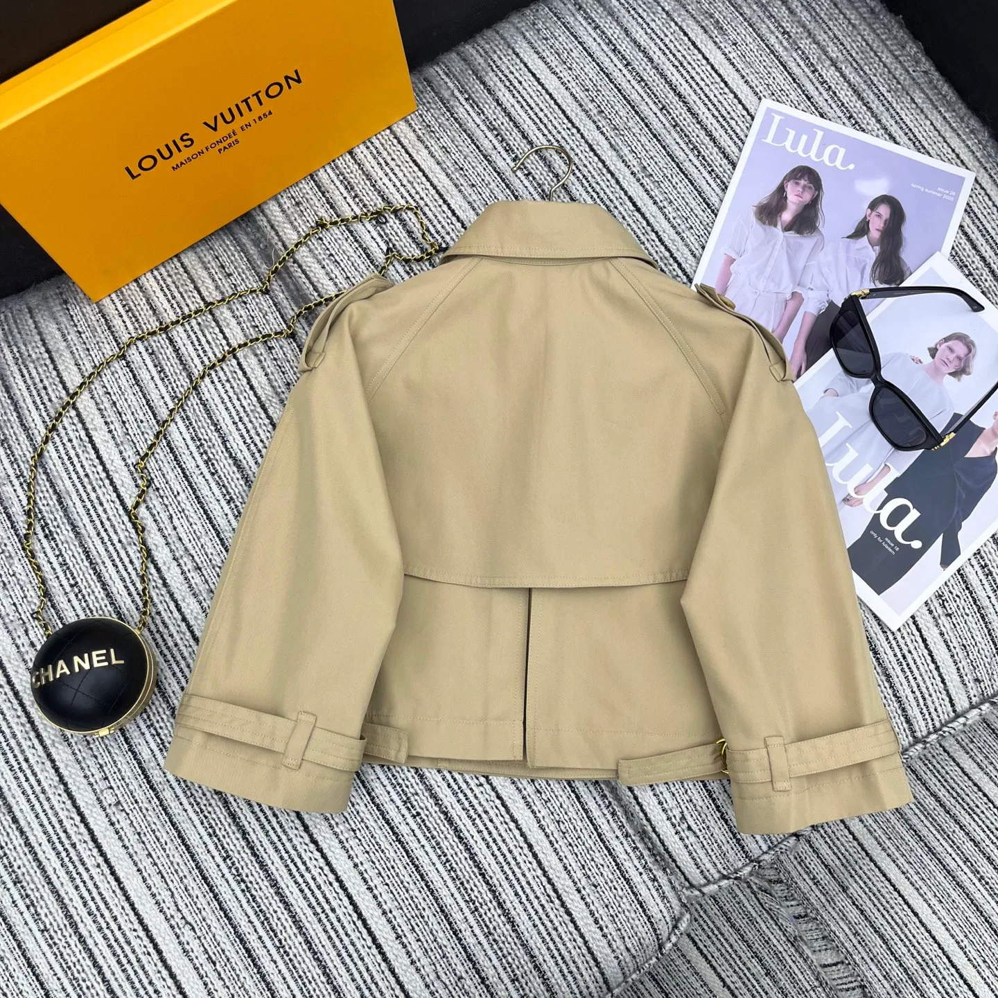 Куртки Женские Louis Vuitton Куртки Женские Louis Vuitton