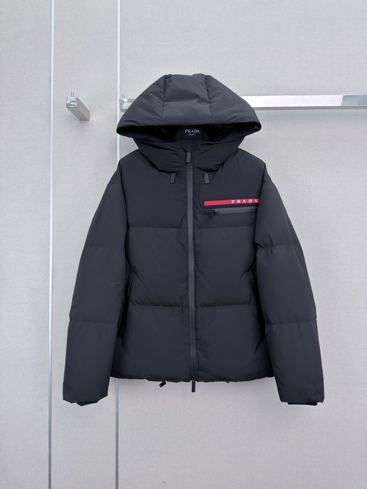 Куртки И Пуховики Женские Prada 19589724