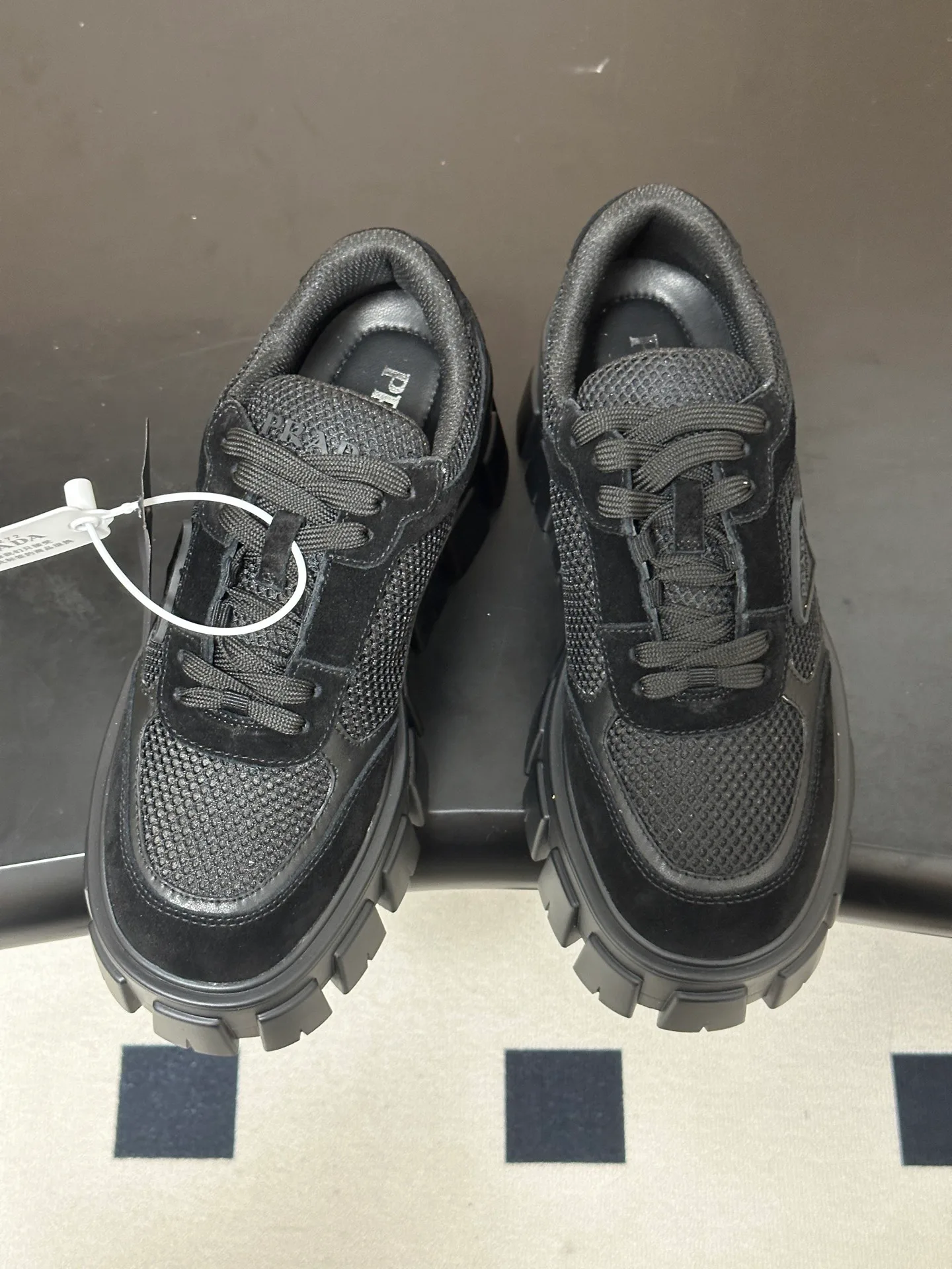 Кроссовки Женские Prada 18049583