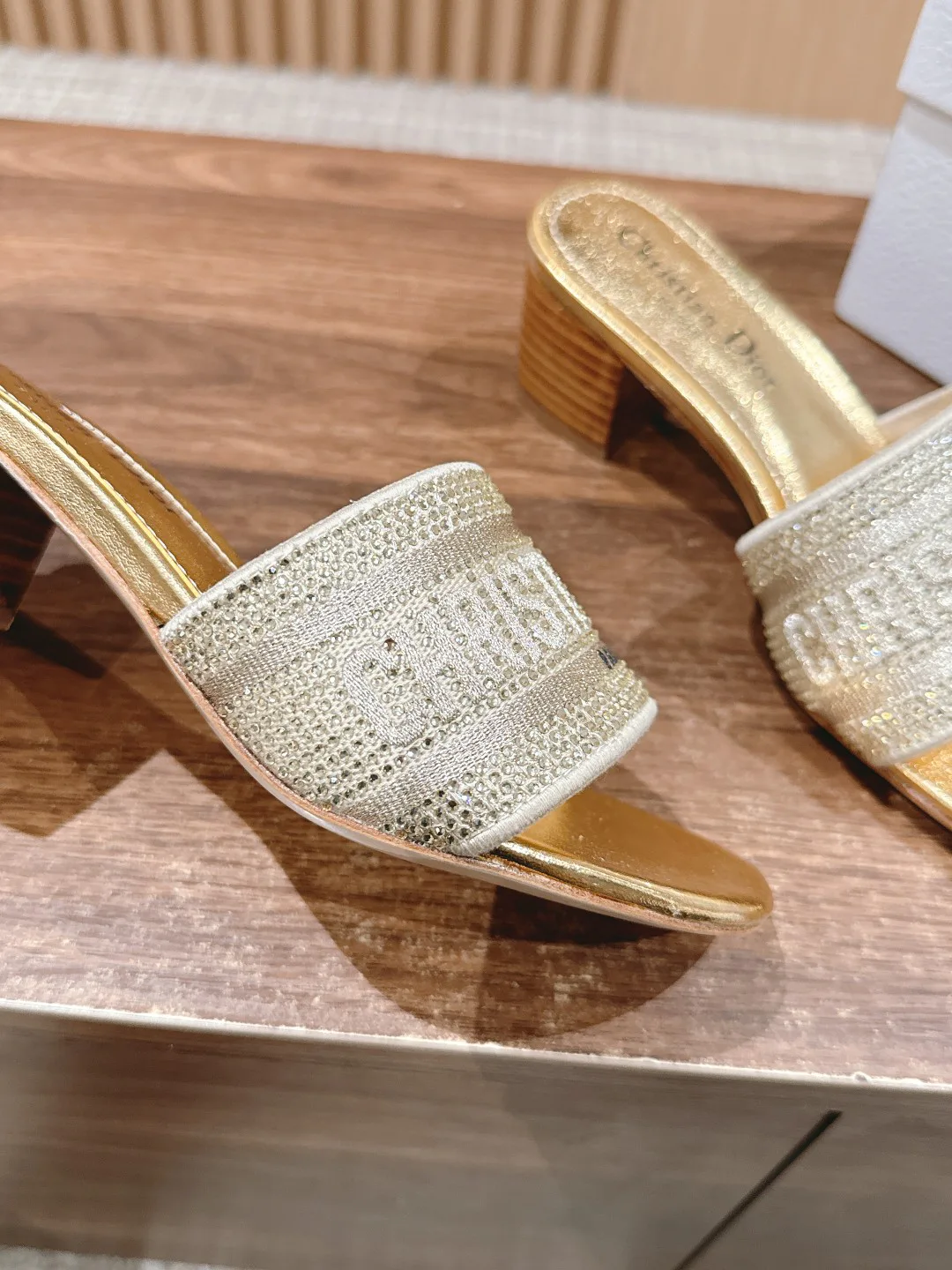 Босоножки Женские Christian Dior 11599925