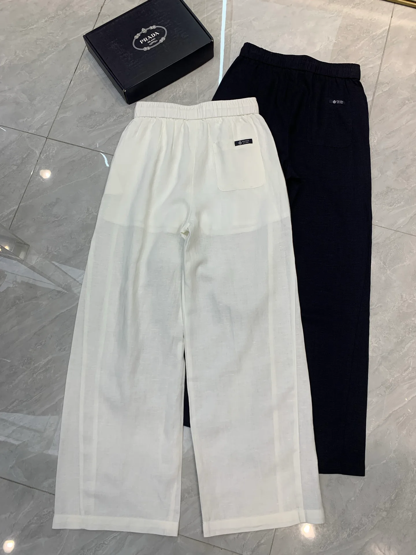 Брюки Женские Prada 13731930