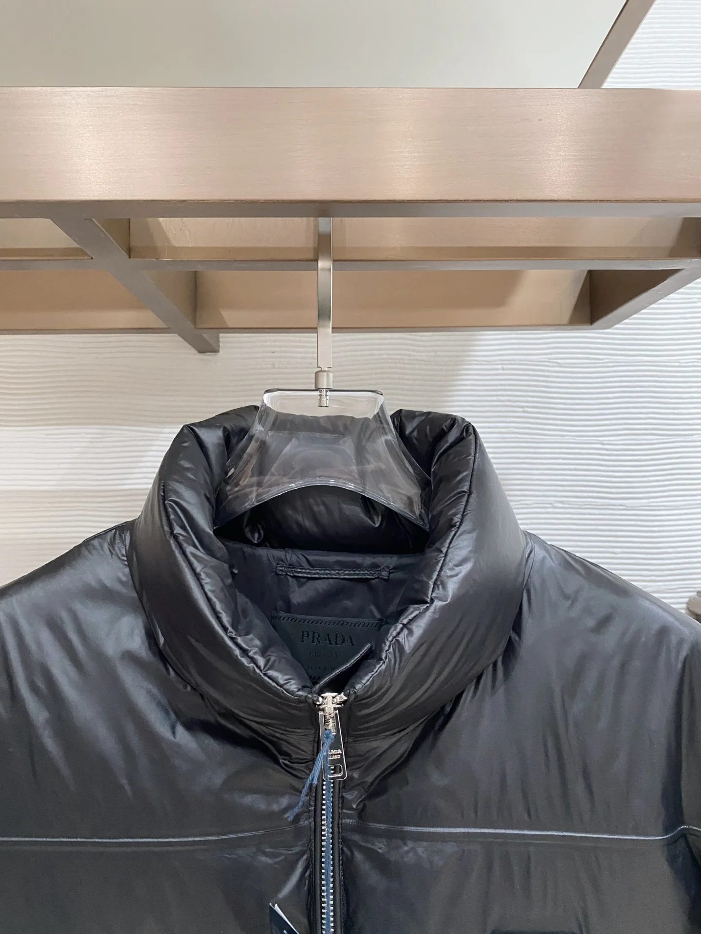Куртки И Пуховики Мужские Prada 17930653