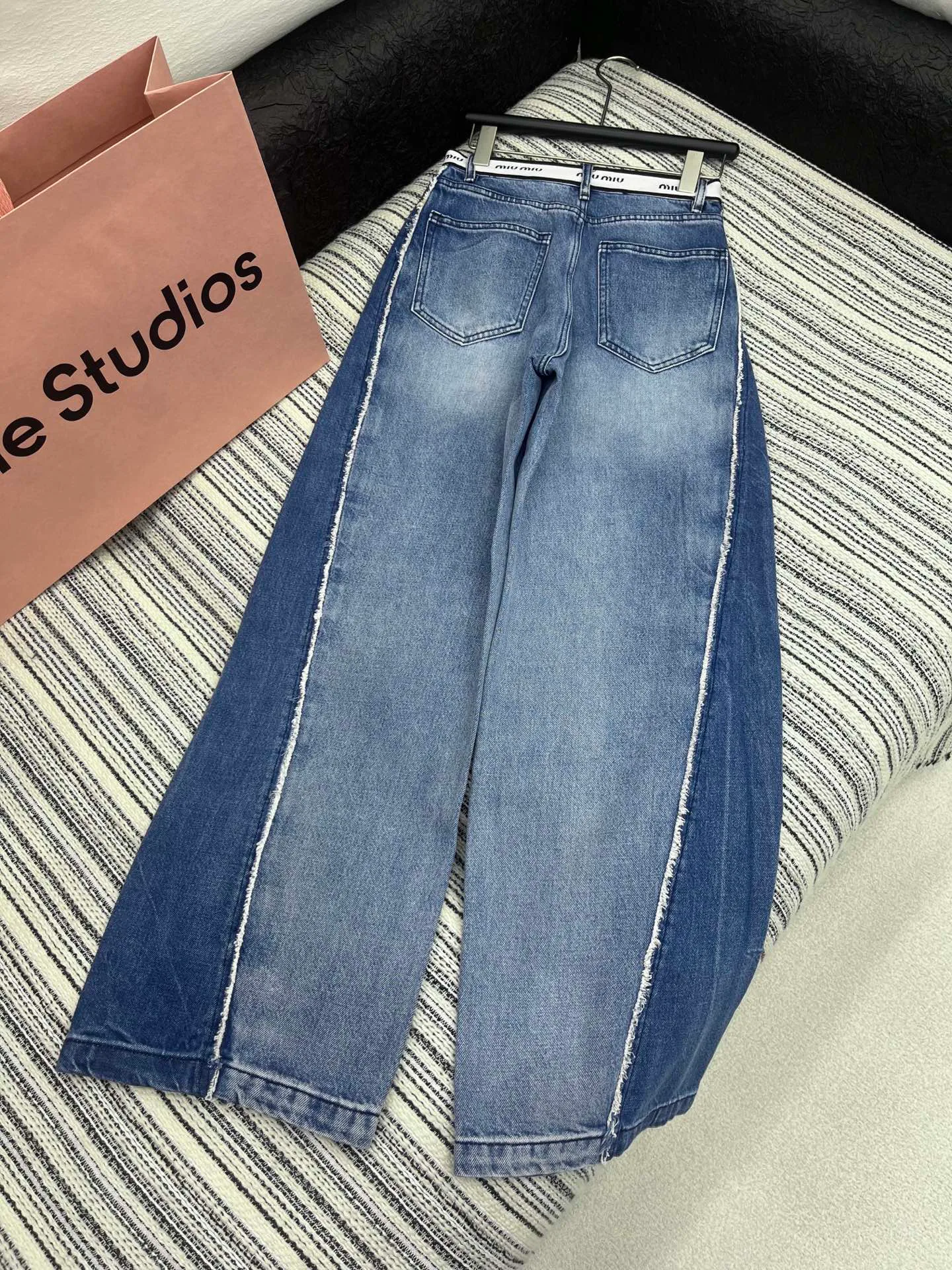 Джинсы Женские Miu Miu 6122