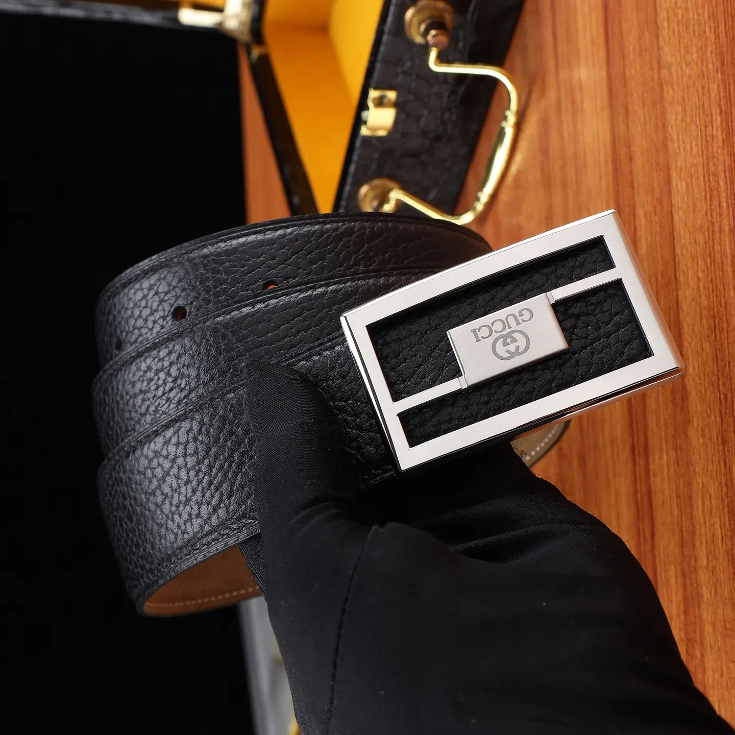 Ремни Gucci 340602