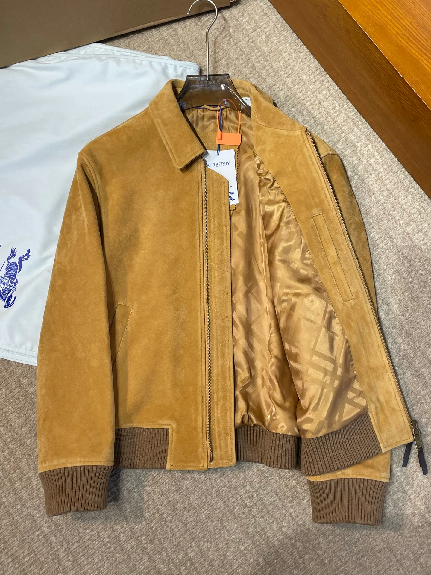 Кожаные Куртки И Дублёнки Мужские Burberry 18235894