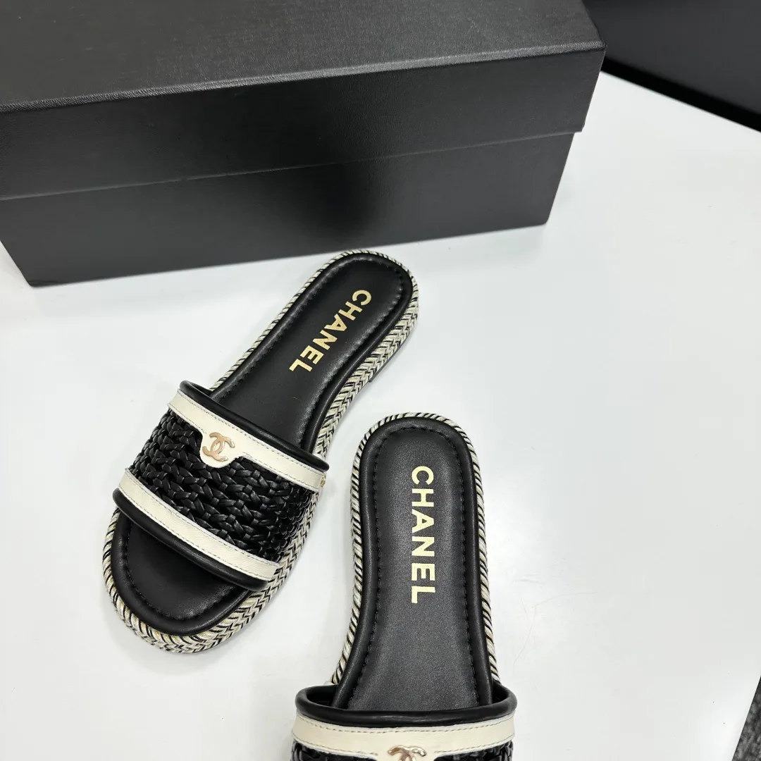 Туфли Женские Chanel 8999644