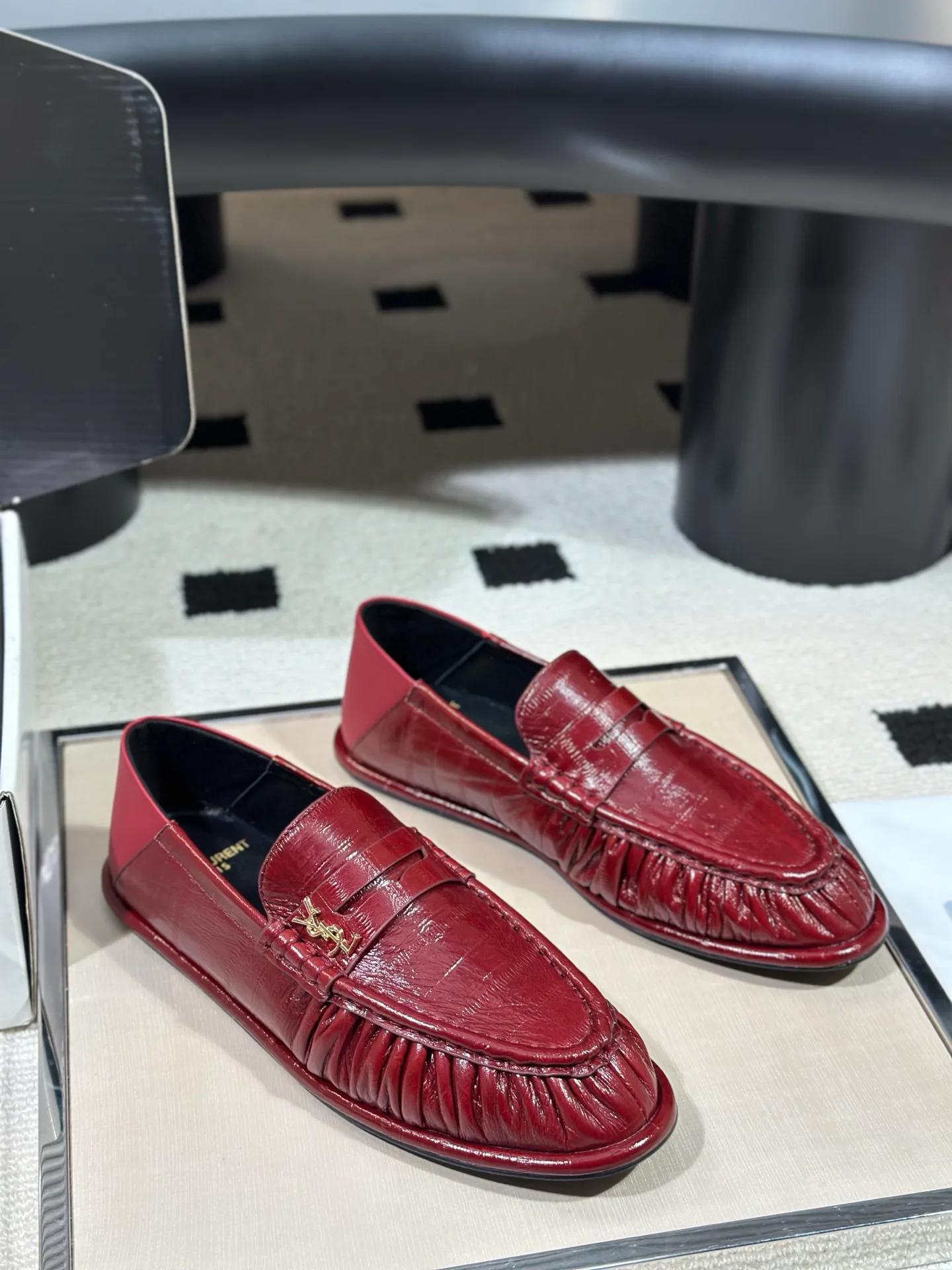 Лоферы И Мокасины Женские Saint Laurent 18041756