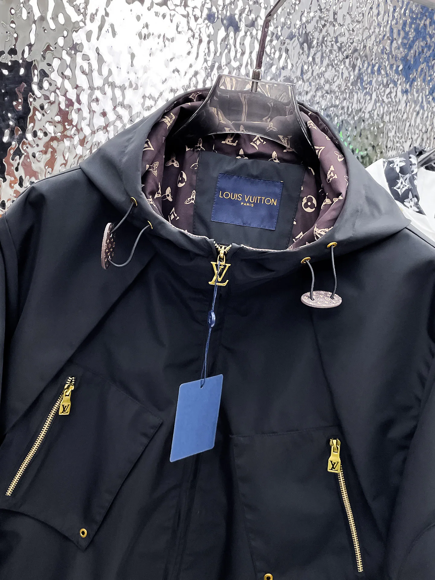 Куртки И Пуховики Мужские Louis Vuitton 9352339
