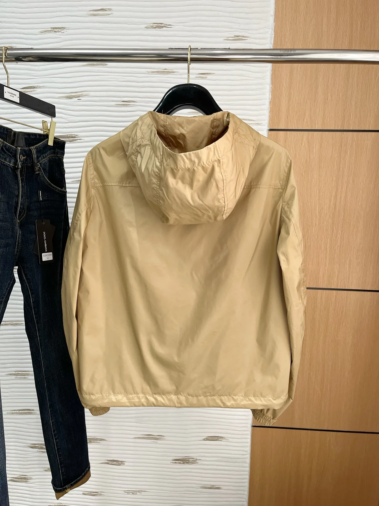 Куртки Женские Louis Vuitton Куртки Женские Louis Vuitton