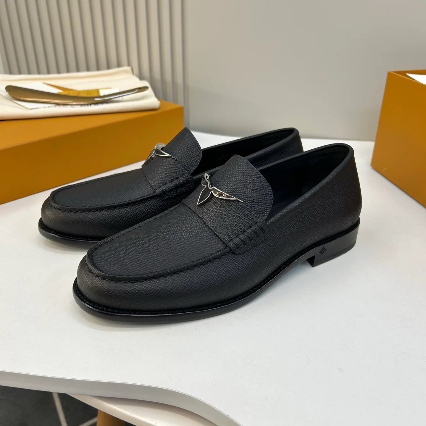 Лоферы И Туфли Мужские Louis Vuitton 1656781