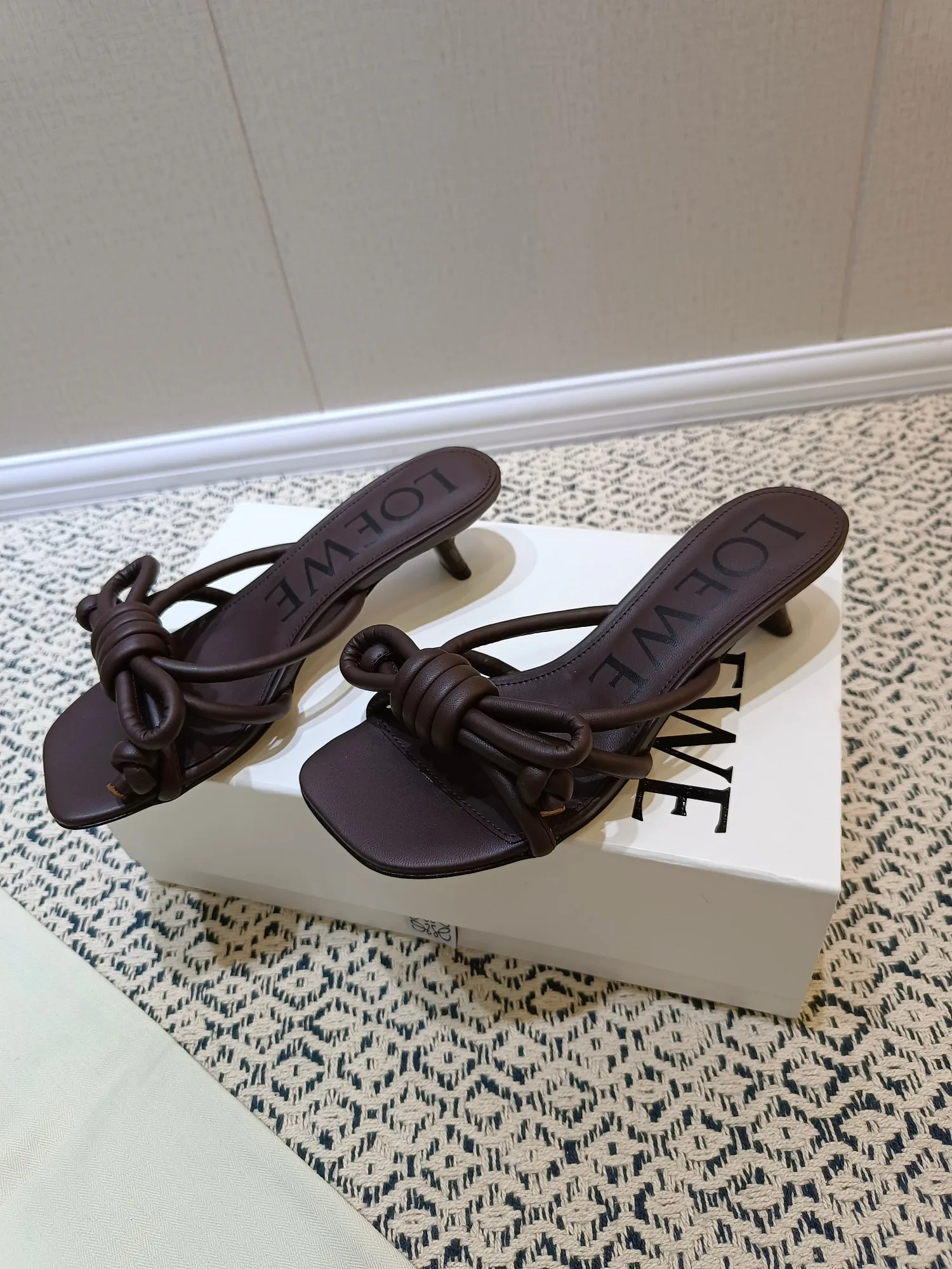 Сандалии Женские Loewe 11564284