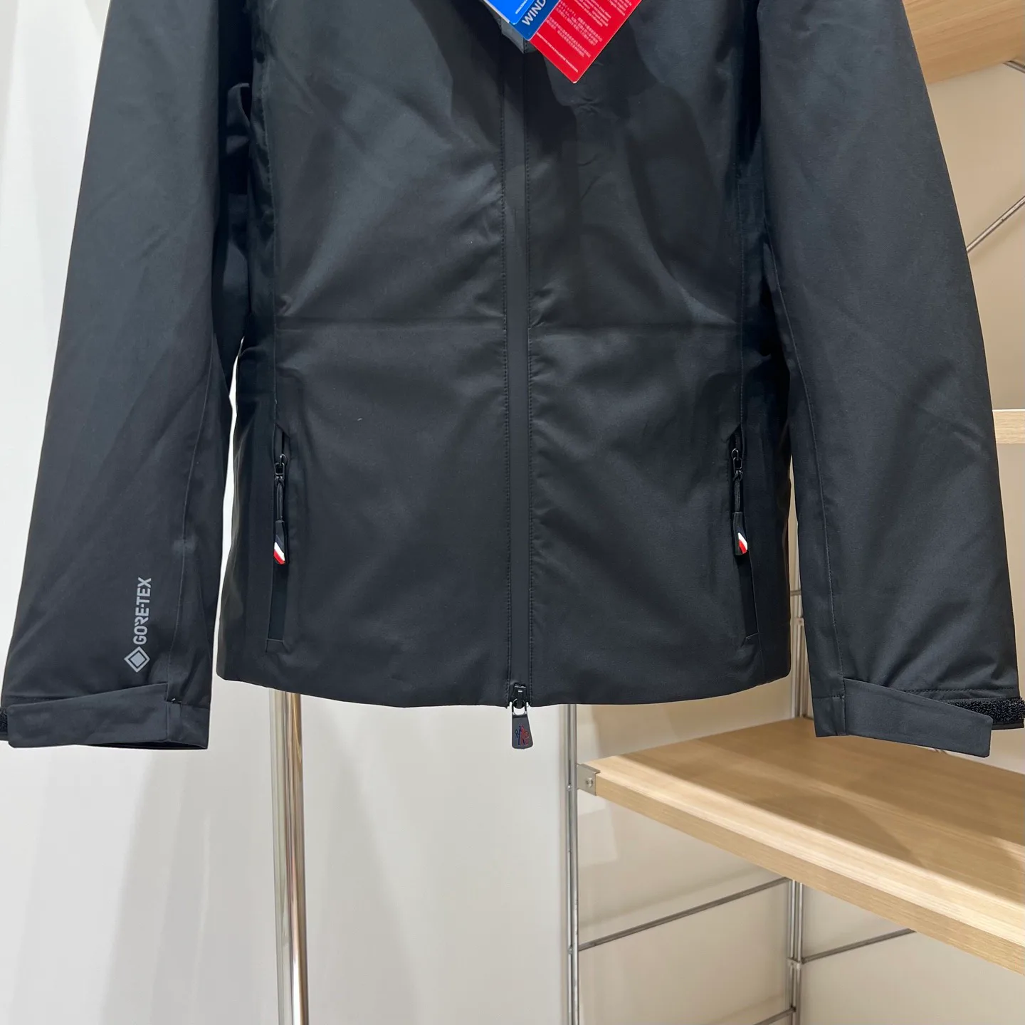 Куртки И Пуховики Женские Moncler 18131361