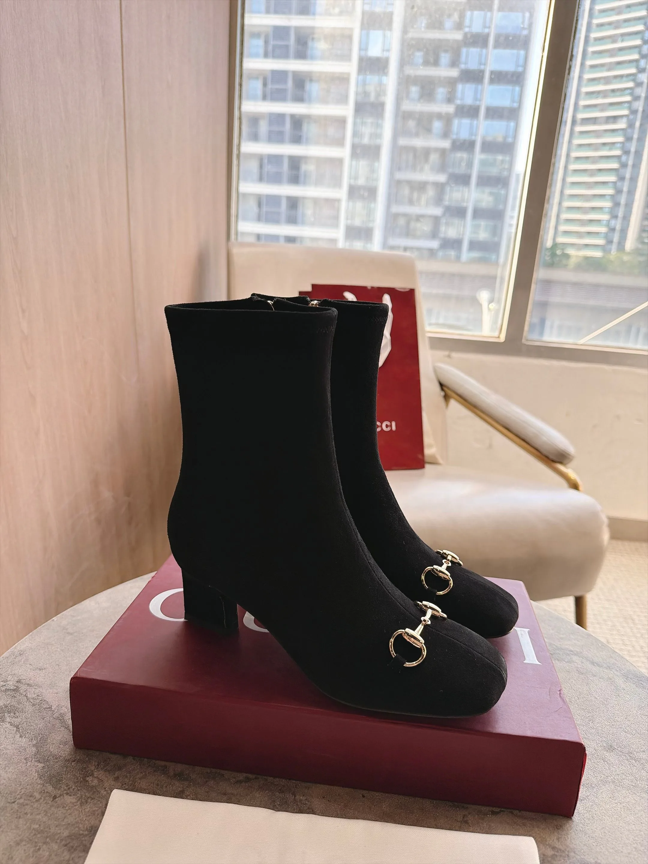 Ботильоны Женские Gucci 18708686