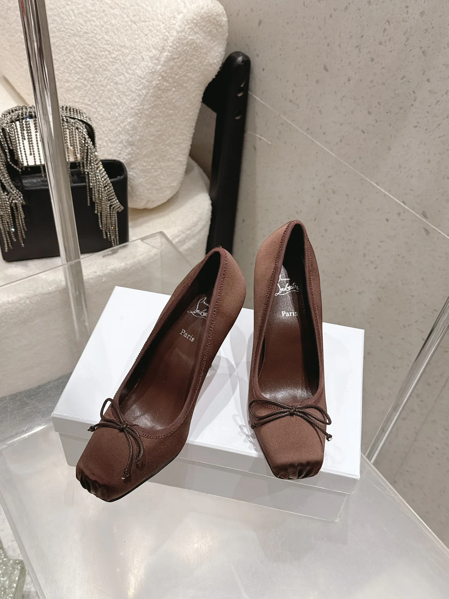 Туфли Женские Christian Louboutin 13078784