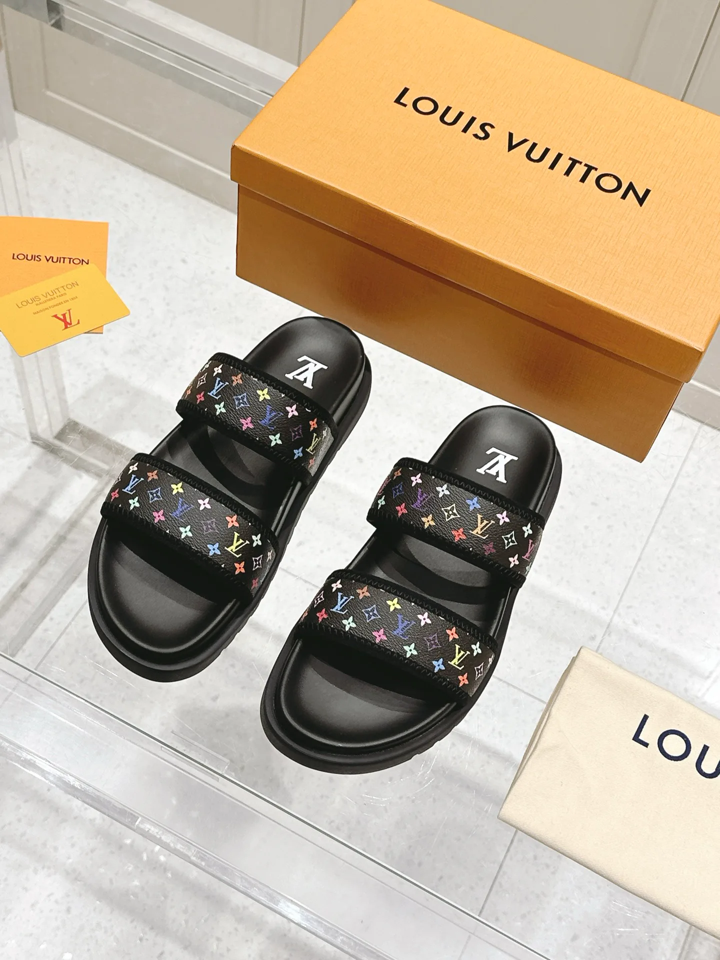 Шлепанцы Мужские Louis Vuitton 35767
