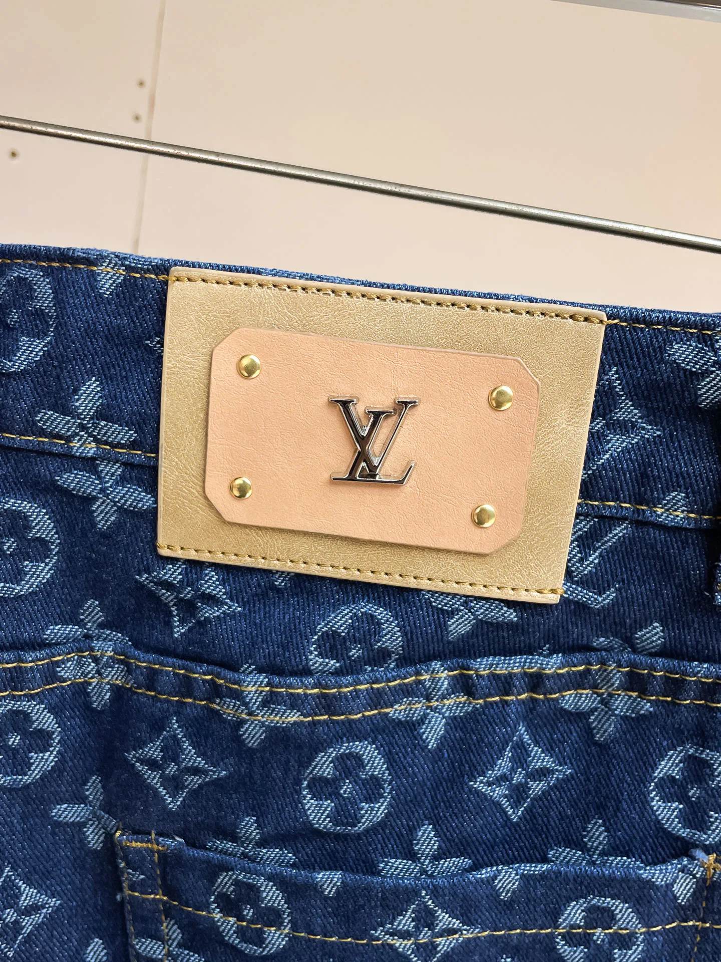 Джинсы Мужские Louis Vuitton 18345639