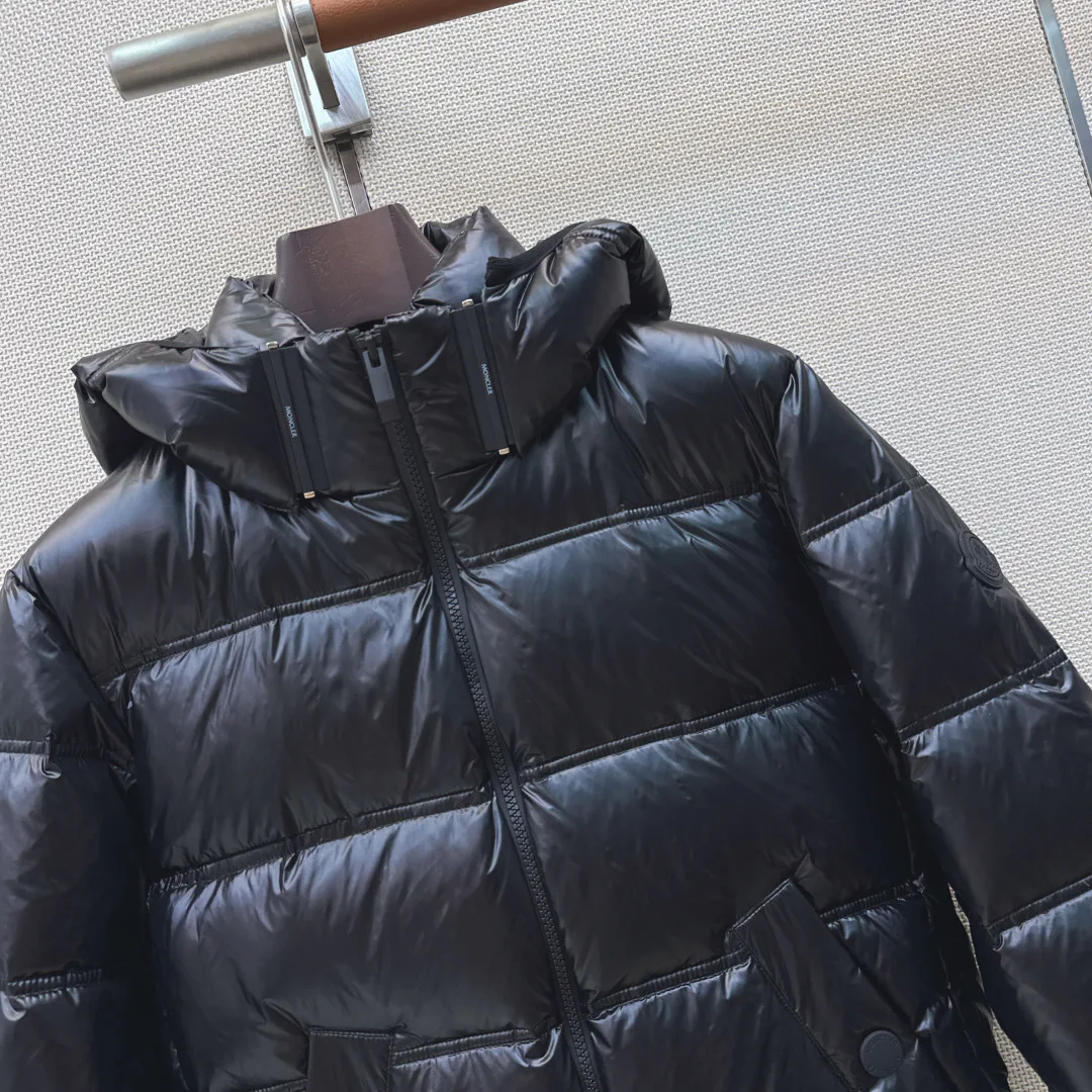 Куртки И Пуховики Женские Moncler 18012426