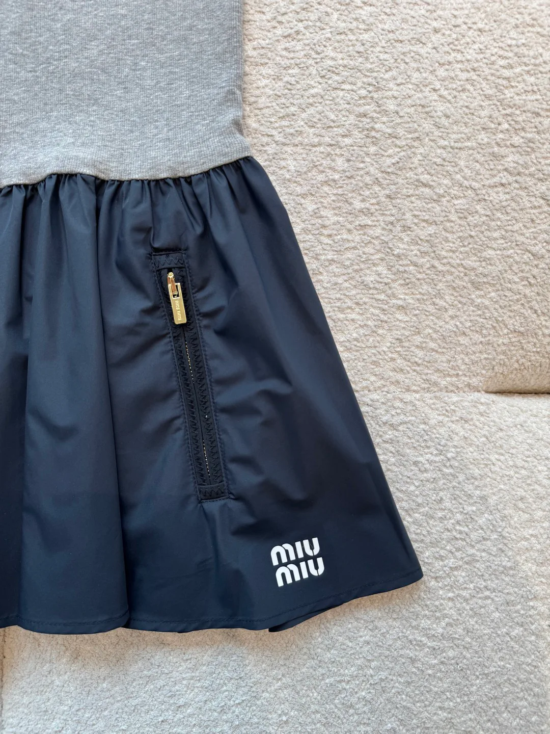 Платья Женские Miu Miu 12938689