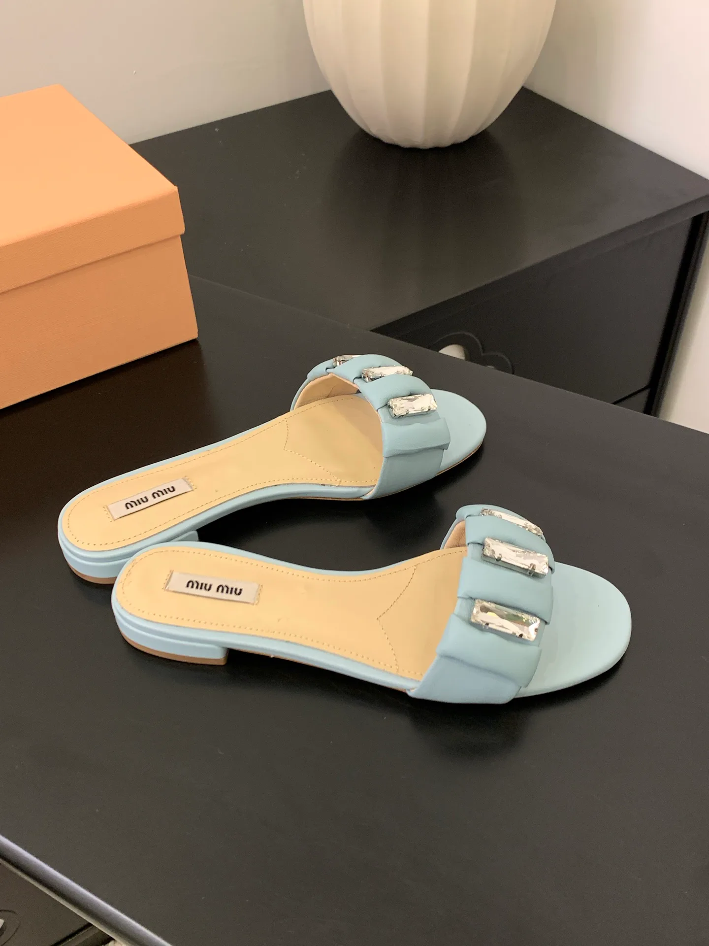 Шлепанцы Женские Miu Miu 31100