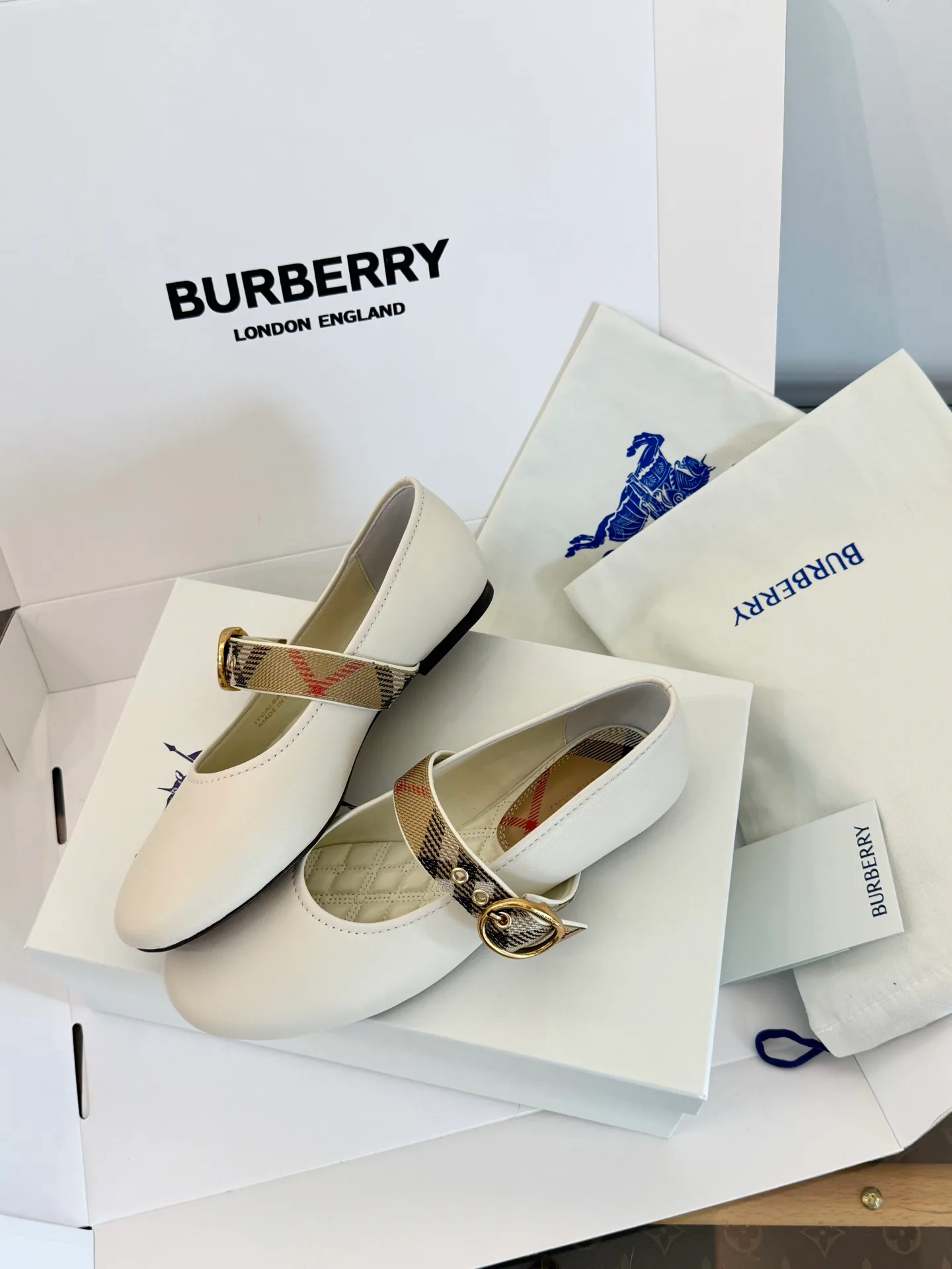 Балетки Женские Burberry 18724908