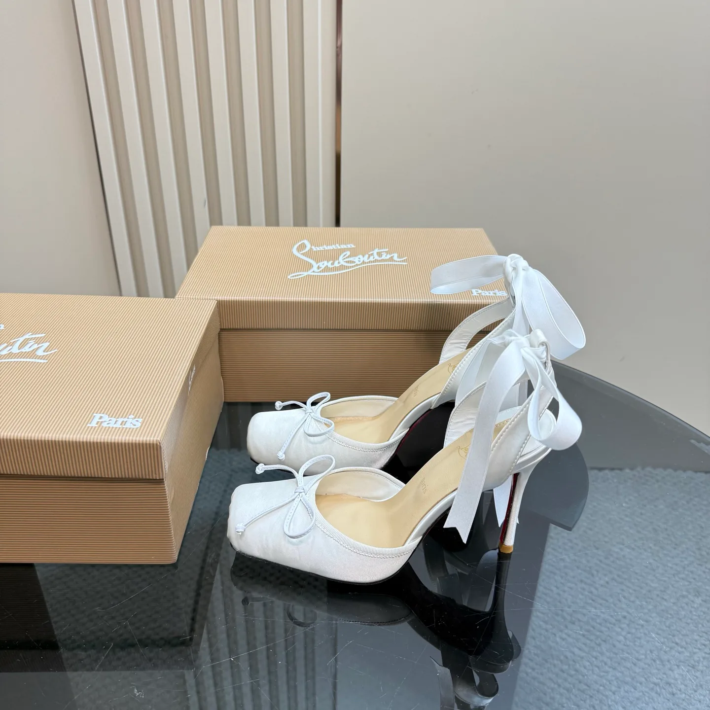 Туфли Женские Christian Louboutin 10577