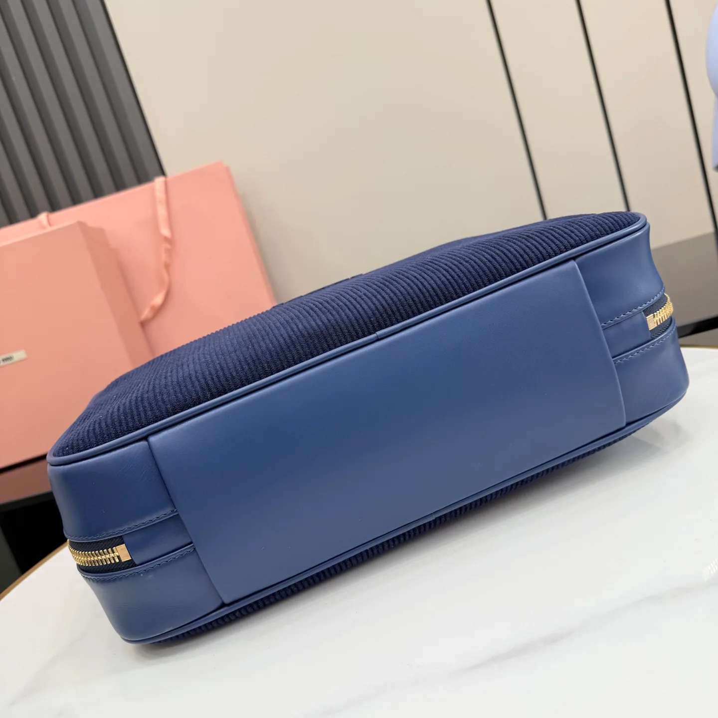 Классические Сумки Женские Miu Miu 11872248