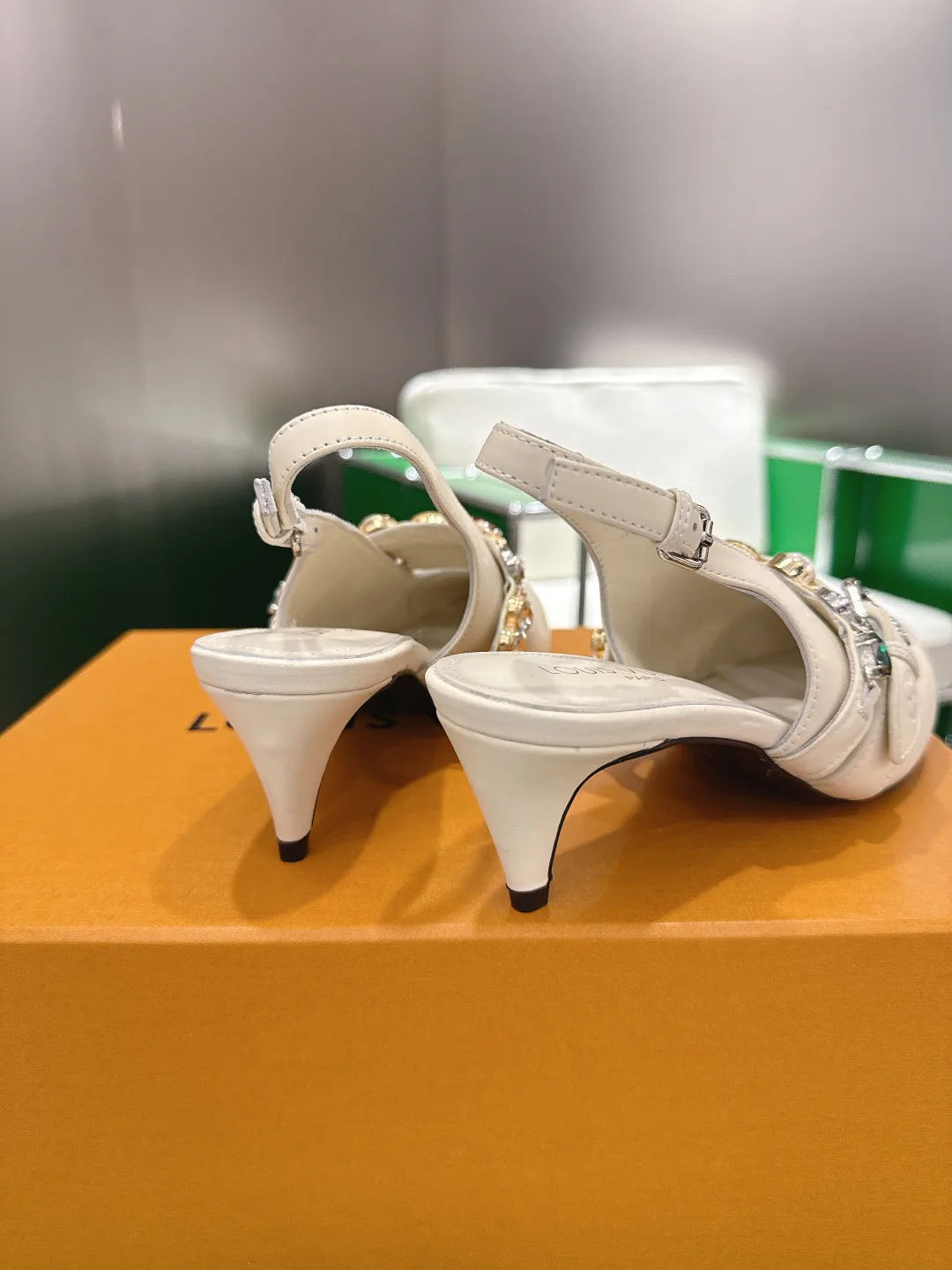 Туфли Женские Louis Vuitton 524332