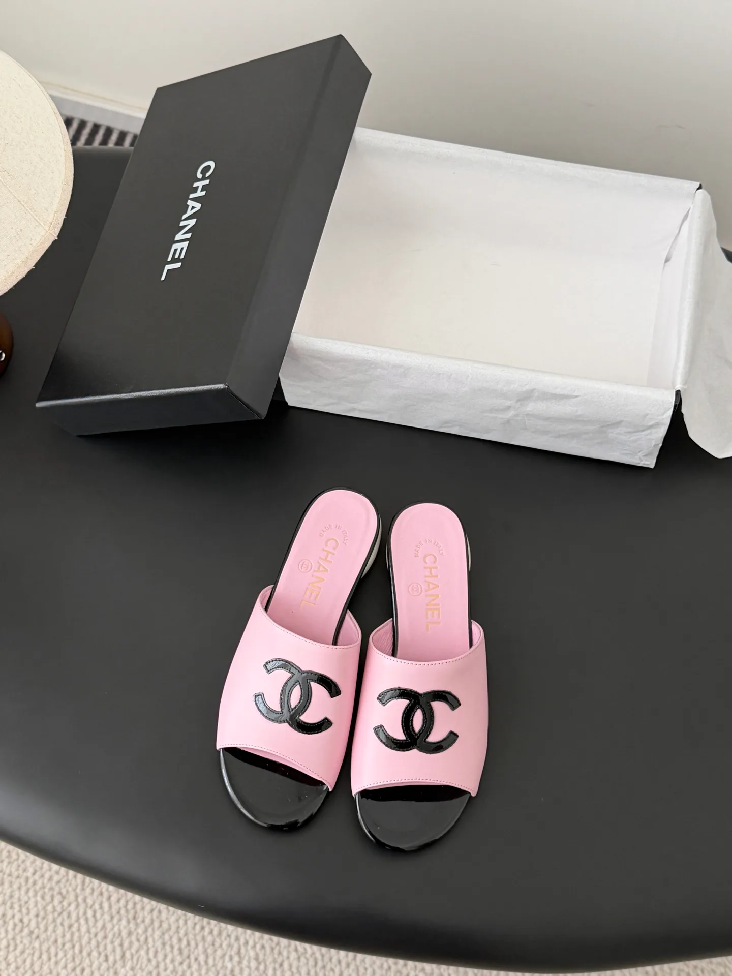 Туфли Женские Chanel 10957666