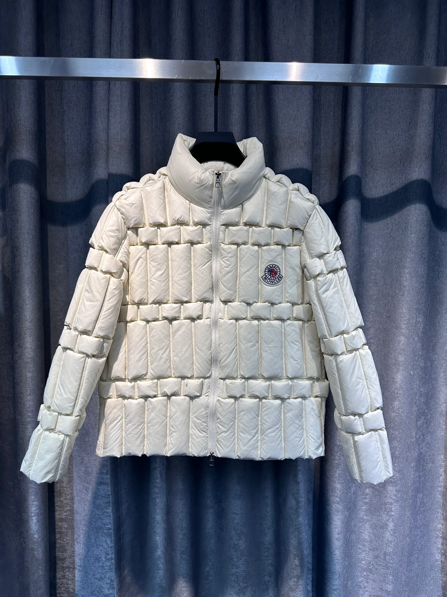 Куртки И Пуховики Женские Moncler 20156035