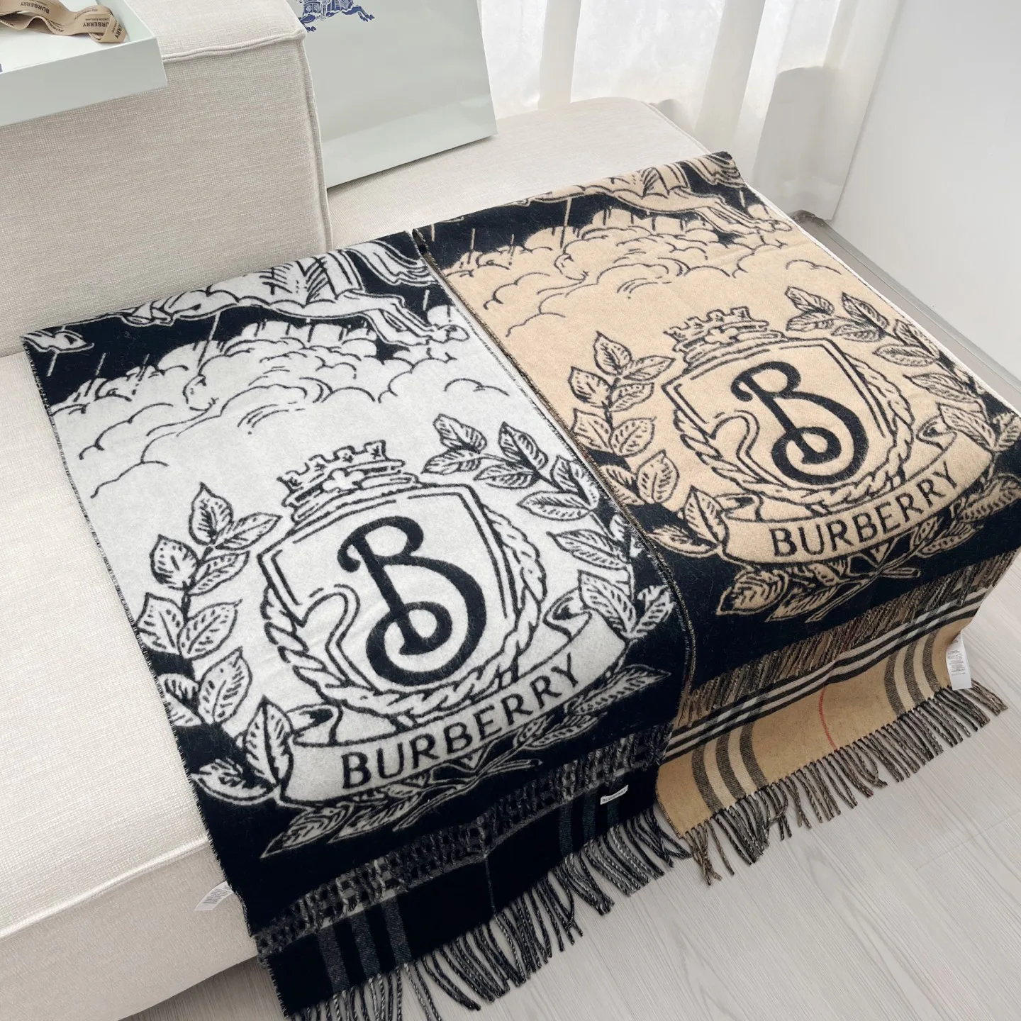 Шарфы Burberry 117355