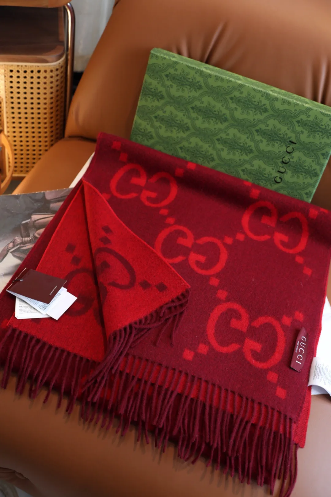 Шарфы Gucci 1071415