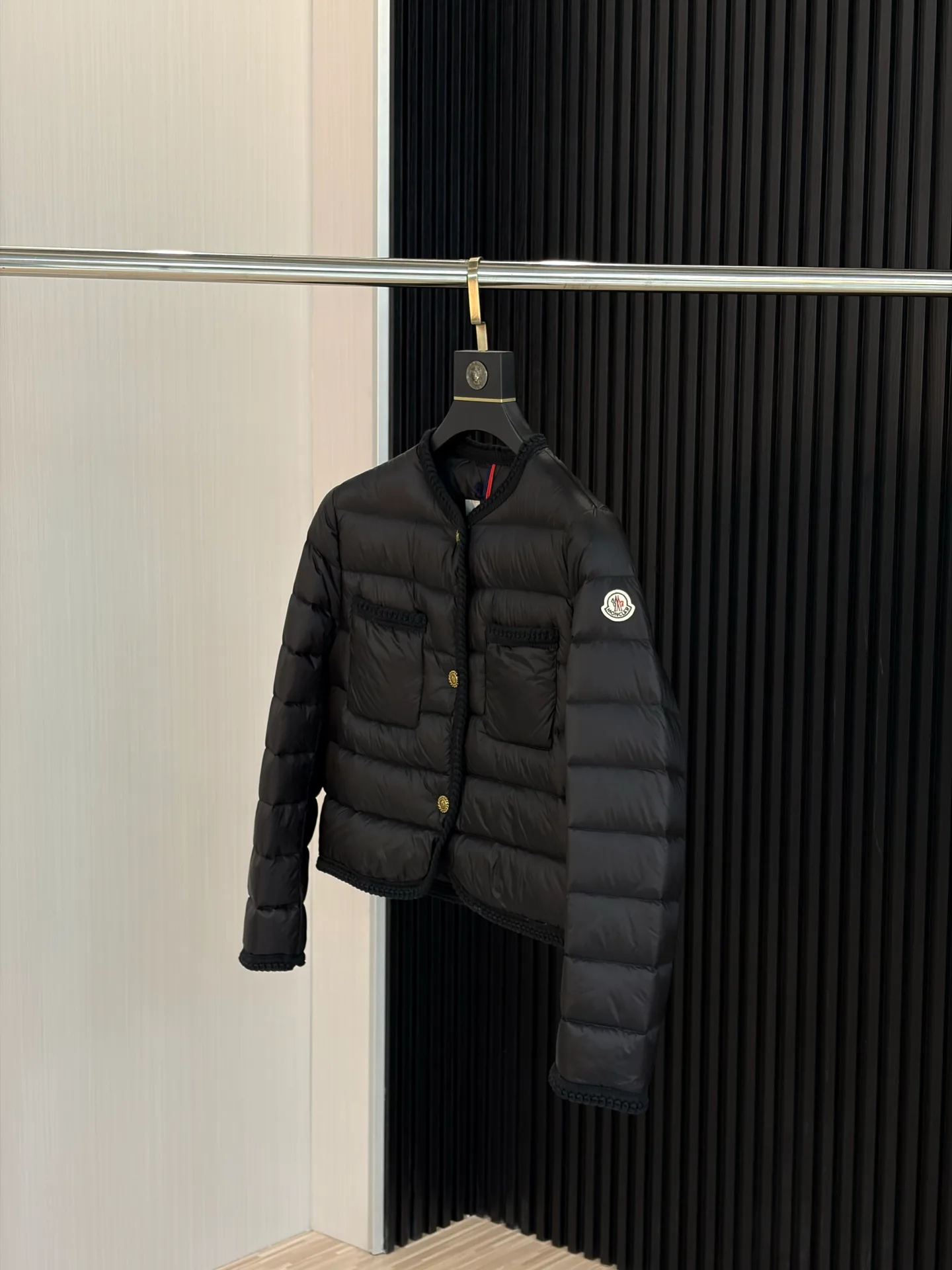 Куртки И Пуховики Женские Moncler 18600031